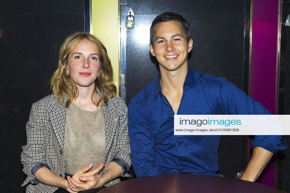 93 Paula Kalenberg and Tim Oliver Schultz, SONG FOR MIA Broadcast 16 02 2019, 8.15 pm , Photocall with the main actors Paula Kalenberg and Tim Oliver Schultz, Hotel Bristol, Berlin, 25 01 2019 Berlin Germany, germany