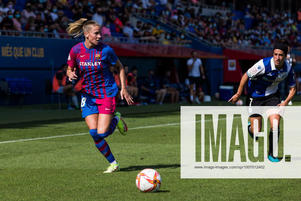 Ana-Maria Cmogorcevic of FC Barcelona, Barca Femeni in action during the Liga Iberdrola match between FC Barcelona Femeni and Deportivo Alaves Femenino at Johan Cruyff Stadium on October 02, 2021 in Sant Joan Despi, Barcelona, Spain. Sant Joan Despi Spain - ZUMAa181 20211002_zaa_a181_013