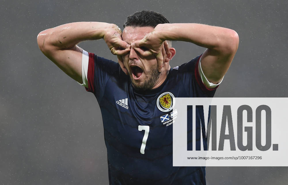 Glasgow, Scotland, 9th October 2021. John McGinn of Scotland scores Scotlands 1st goal during the FIFA World Cup, WM, Weltmeisterschaft, Fussball qualifiers match at Hampden Park, Glasgow. Picture credit should read: Neil Hanna Sportimage . SPI-1226-0017