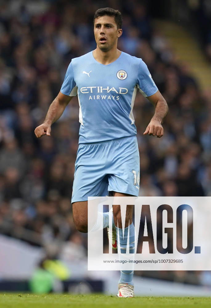 Manchester, England, 16th October 2021. Rodrigo of Manchester City during the Premier League match at the Etihad Stadium, Manchester. Picture credit should read: Andrew Yates Sportimage . SPI-1247-0053