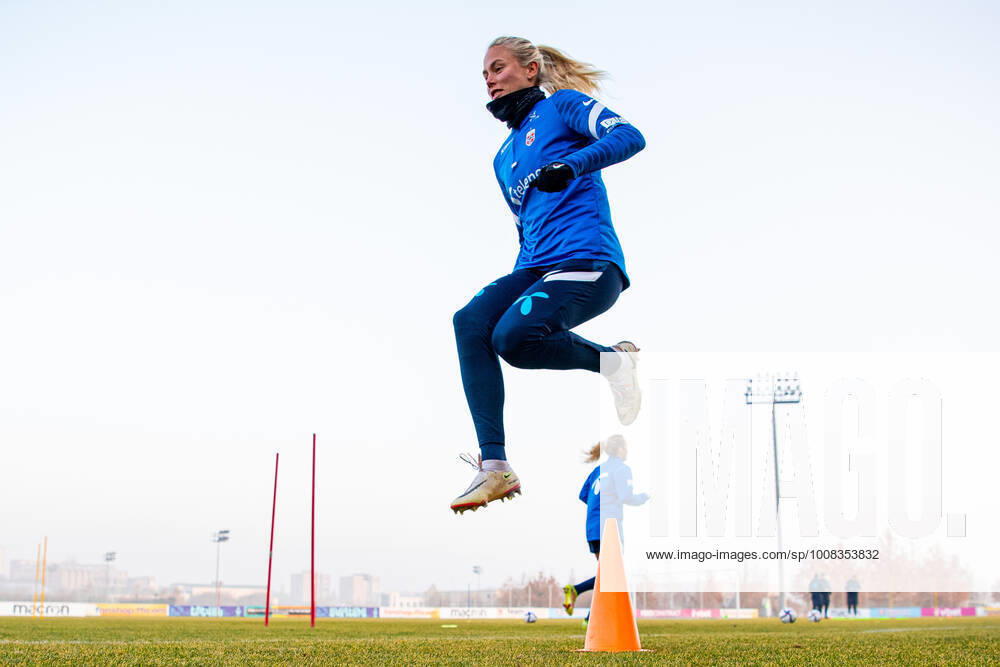 Guro Bergsvand of the Norwegian women s national football team during a training session on November 29, 2021 in Yerevan Photo Vegard Grott BILDBYRAN kod VG VG0207 bbeng fotboll football soccer fotball vm kval kval fifa women s world cup qualifier qualifier träning practice training training norge norway dam armenia yerevan,