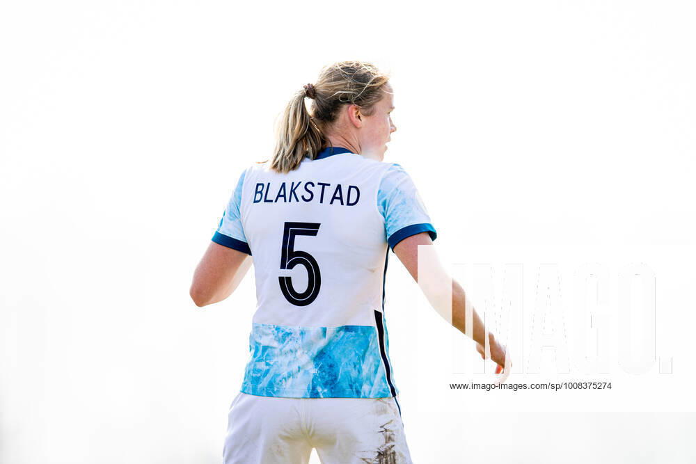 Julie Blakstad of Norway during the FIFA Womens World Cup Qualifier football match between Armenia and Norway on December 1, 2021 in Yerevan Photo Vegard Grott BILDBYRAN kod VG VG0209 bbeng fotball soccer football fotboll fifa world cup qualifiers vm qualification kvinnor vm kvalik landskamp dam norge norway armenia jerevan arena,