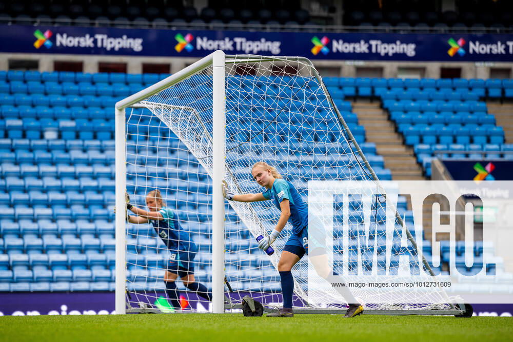 Goalkeeper Sunniva Skoglund of the Norwegian women s national football team during a training session on June 21, 2022 in Oslo Photo Vegard Grott BILDBYRAN kod VG VG0303 bbeng fotboll football soccer fotball press event mixed zone pressetreff norge norway dam precamp,