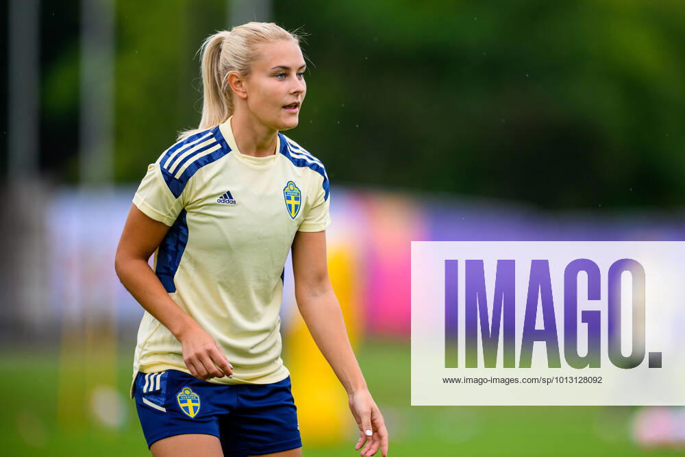 Amanda Nilden of the Swedish women s national football team at a training session during the UEFA Women s Euro 2022 Championship on July 12, 2022 in Chester Photo Ludvig Thunman BILDBYRAN code LT LT0366 training sweden sweden day 7 dam bbeng,