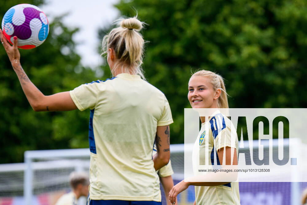Amanda Nilden of the Swedish women s national football team at a training session during the UEFA Women s Euro 2022 Championship on July 12, 2022 in Chester Photo Ludvig Thunman BILDBYRAN code LT LT0366 training sweden sweden day 7 dam bbeng,