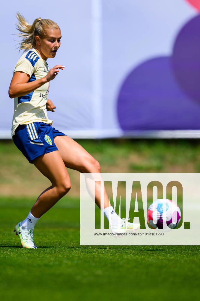 Amanda Nilden of the Swedish women s national football team at a training session during the UEFA Women s Euro 2022 Championship on July 14, 2022 in Chester Photo Ludvig Thunman BILDBYRAN code LT LT0372 training sweden sweden day 9 dam bbeng,