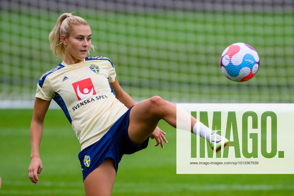 Amanda Nilden of the Swedish womens national football team at a training session during the UEFA Womens Euro 2022 Championship on July 24, 2022 in Chester Photo Ludvig Thunman BILDBYRAN code LT LT0390 football football soccer fotball fotbols em europamaesterskap em uefa womens euro training practice training sweden sweden day 19 lady bbeng,