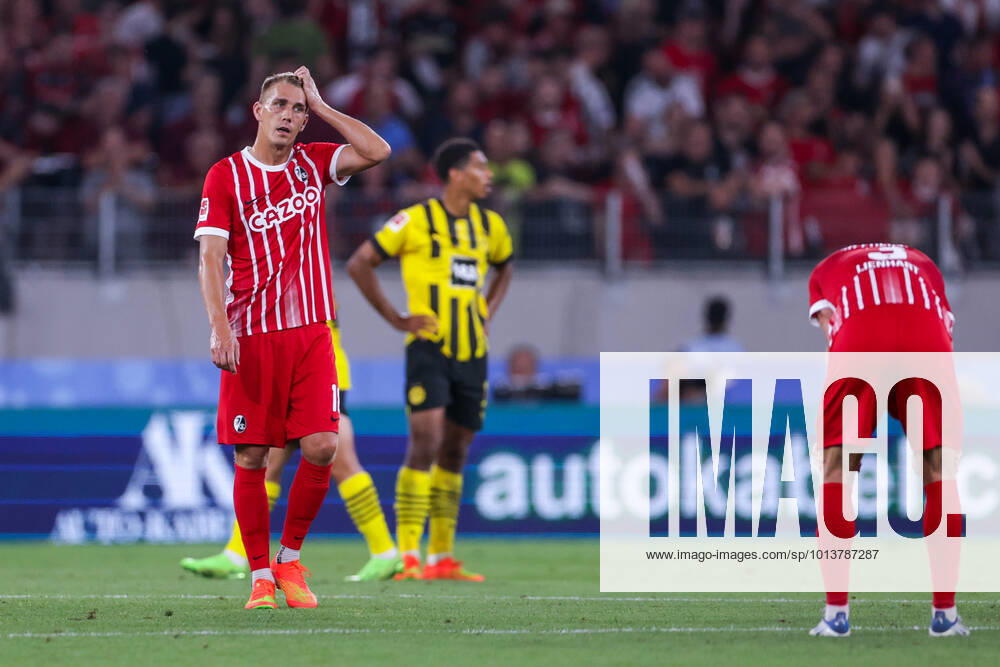 Football, 2022 2023 season, 1 Bundesliga, SC Freiburg Borussia Dortmund, Nils Petersen SC Freiburg , Photo Dennis Ewert RHR PHOTO xRHR PHOTO DEx