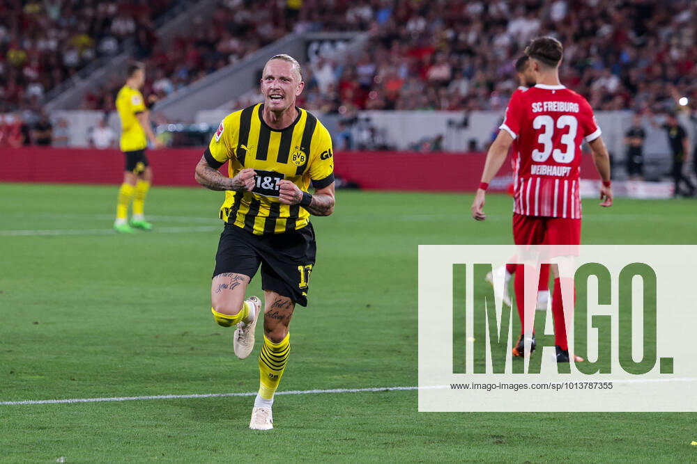 football, 2022 2023 season, 1 Bundesliga, SC Freiburg Borussia Dortmund, Marius Wolf Borussia Dortmund celebrates the goal to 1 3, photo Dennis Ewert RHR PHOTO xRHR PHOTO DEx