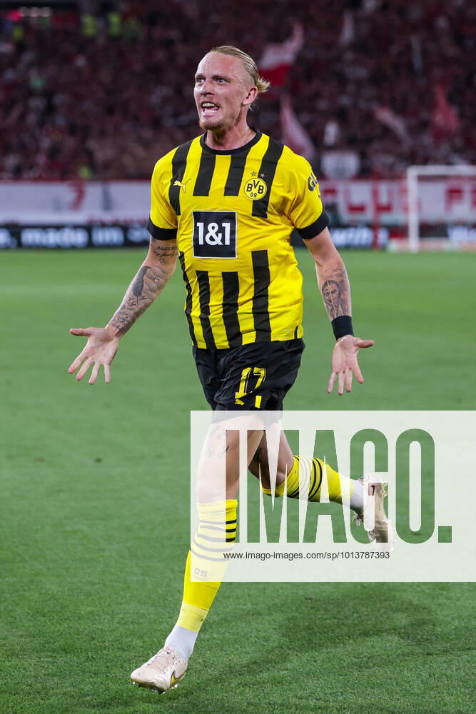 football, 2022 2023 season, 1 Bundesliga, SC Freiburg Borussia Dortmund, Marius Wolf Borussia Dortmund celebrates the goal to 1 3, photo Dennis Ewert RHR PHOTO xRHR PHOTO DEx