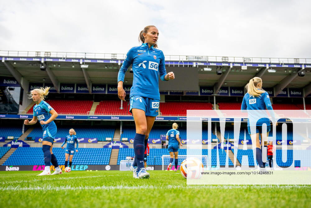 Marit Bratberg Lund of the Norwegian womens national football team during a training session on August 30, 2022 in Oslo Photo Vegard Grott BILDBYRAN code VG VG0342 bbeng fotbol football soccer fotball world cup qualifier fifa womens world cup qualifier qualifier training practice training training norge Norwegian lady,