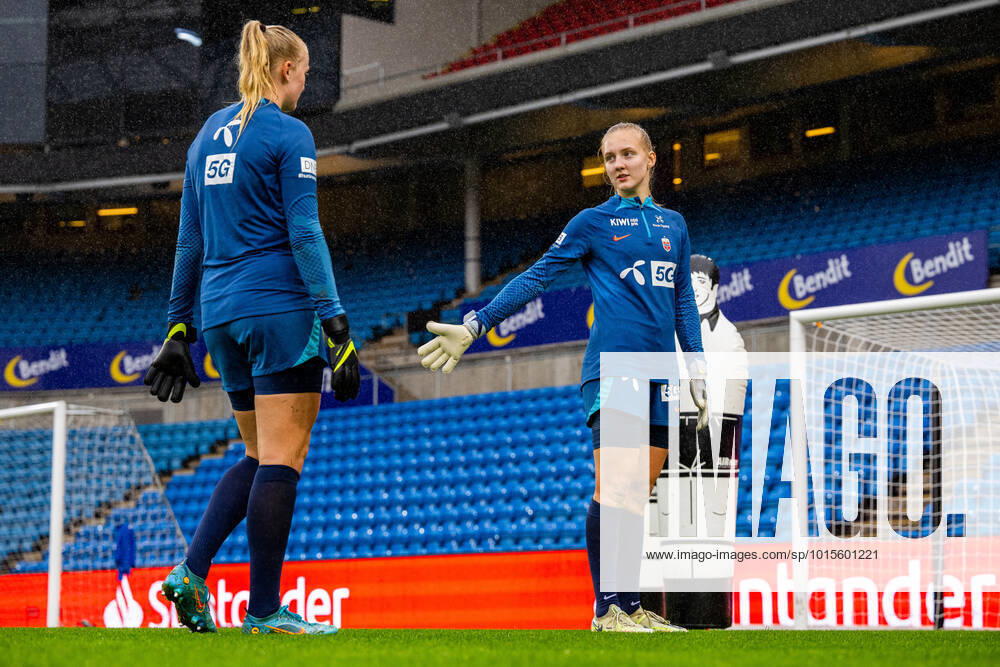 Goalkeeper Sunniva Skoglund of the Norwegian womens national football team during a training session on October 5, 2022 in Oslo Photo Vegard Grot BILDBYRAN code VG VG0365 bbeng football football soccer football training international friendly private international training practice training training norway norway women women,