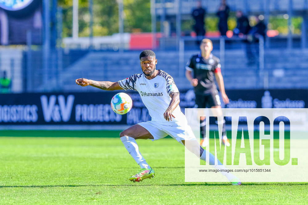 Moritz Broni Kwarteng 1 FC Magdeburg, 08 , SV Sandhausen vs 1 FC Magdeburg, Football, 2 Liga, 11 Matchday, Season 2022 2023, 09 10 2022, DFL REGULATES PROHIBIT ANY USE OF PHOTOGRAPHS AS IMAGE SEQUENCES AND OR QUASI VIDEO SV Sandhausen vs 1 FC Magdeburg, Football, 2 Liga, 11 Matchday, Season 2022 2023, 09 10 2022 Sandhausen