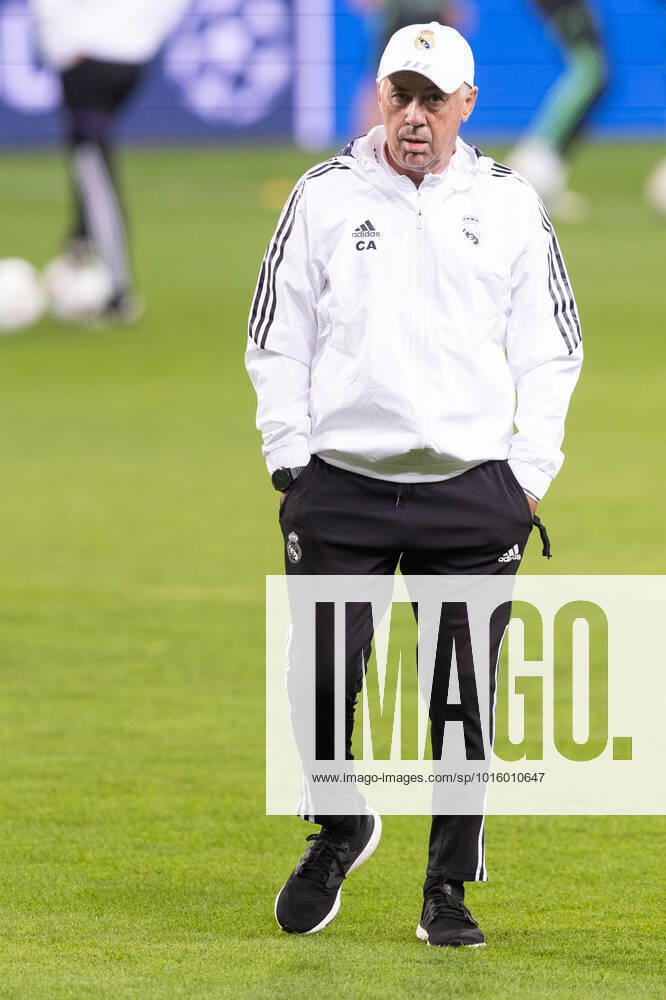 Real Madrid Training Session And press conference, PK, Pressekonferenz Trener Carlo Ancelotti (Real) during the training session and press conference of Real Madrid in Warsaw, Poland, on October 10, 2022. Warsaw Poland