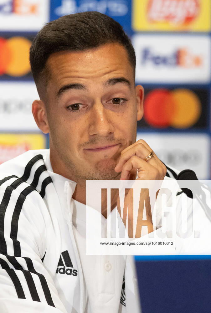 Real Madrid Training Session And press conference, PK, Pressekonferenz Lucas Vazquez (Real) during the training session and press conference of Real Madrid in Warsaw, Poland, on October 10, 2022. Warsaw Poland