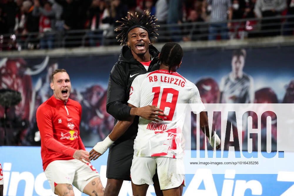 Goal celebration scorer Christopher Nkunku RB Leipzig,18 hits to the goal, the goal is not given, here with Mohamed Simakan RB Leipzig,2 1 Football Bundesliga season 2022 2023 point game RB Leipzig vs Hertha BSC Berlin in the Red Bull Arena in Leipzig action,football,Germany,man,men