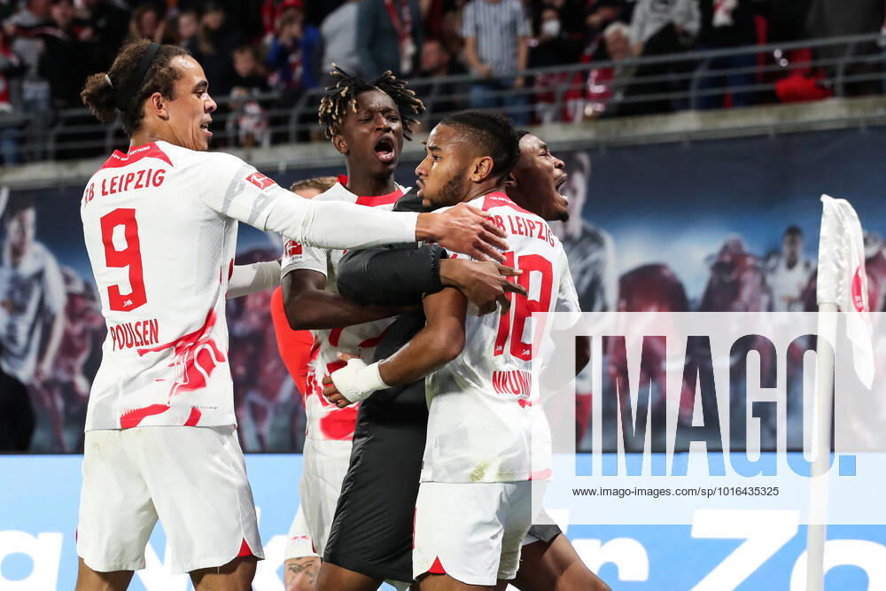 Goal celebration scorer Christopher Nkunku RB Leipzig,18 hits to the goal, the goal is not given, here with v l Yussuf Poulsen RB Leipzig,9 ,Amadou Haidara RB Leipzig,8 ,Mohamed Simakan RB Leipzig,2 1 Football Bundesliga season 2022 2023 point game RB Leipzig vs Hertha BSC Berlin in the Red Bull Arena in Leipzig action,football,Germany,man,men
