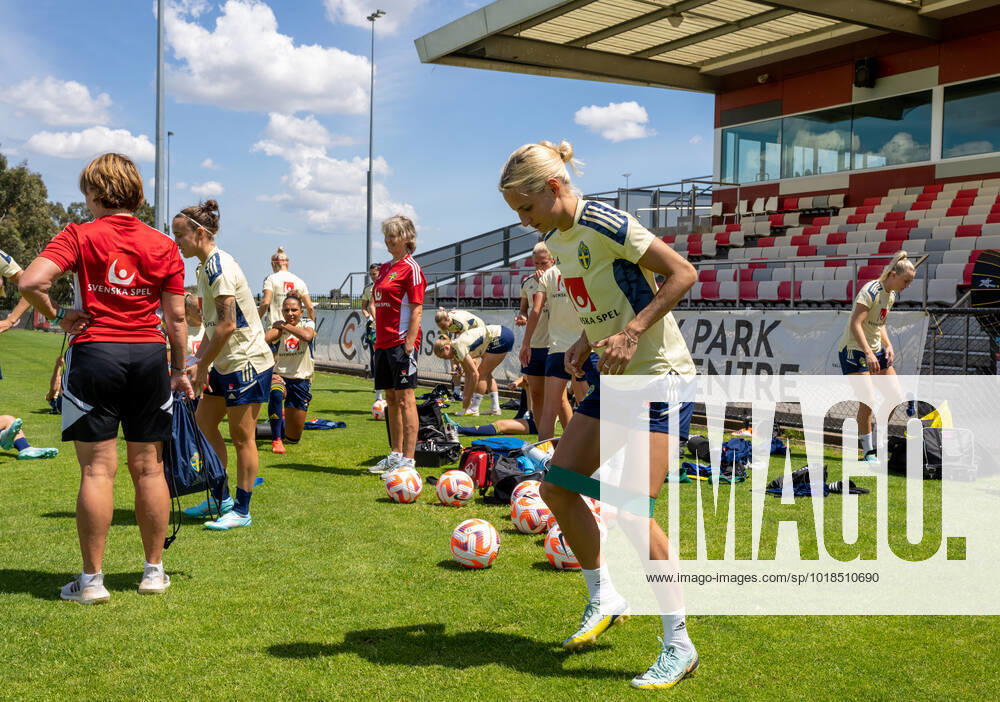 Nathalie Björn of the Swedish womens national football team during a training session on November 9, 2022 in Melbourne Photo Mark Dadswell BILDBYRAN COP 334 XX0021 bbeng football football soccer fotball dam training practice training sweden sweden,