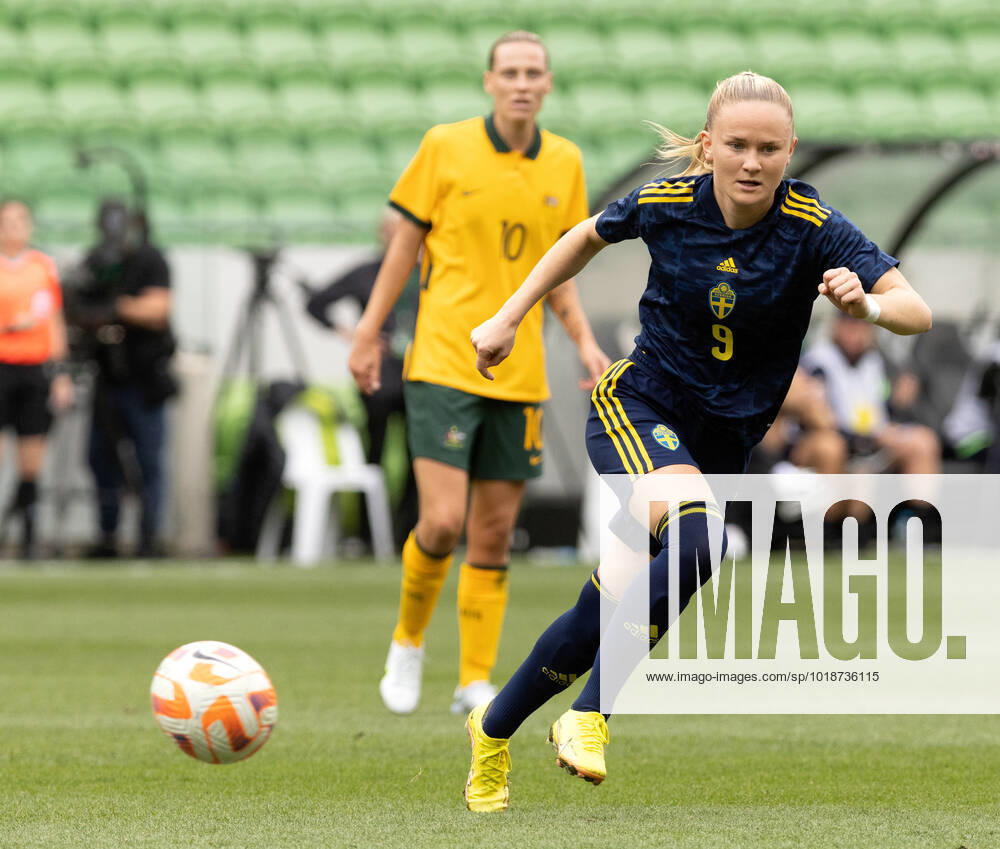 Matilda Vinberg of the Swedish womens national football team during the womens international friendly football match between Australia and Sweden on November 12, 2022 in Melbourne Photo Hamish Blair BILDBYRAN COP 335 XX0033 bbeng football football soccer fotball training international friendly ladies Sweden Sweden Australia Australia,