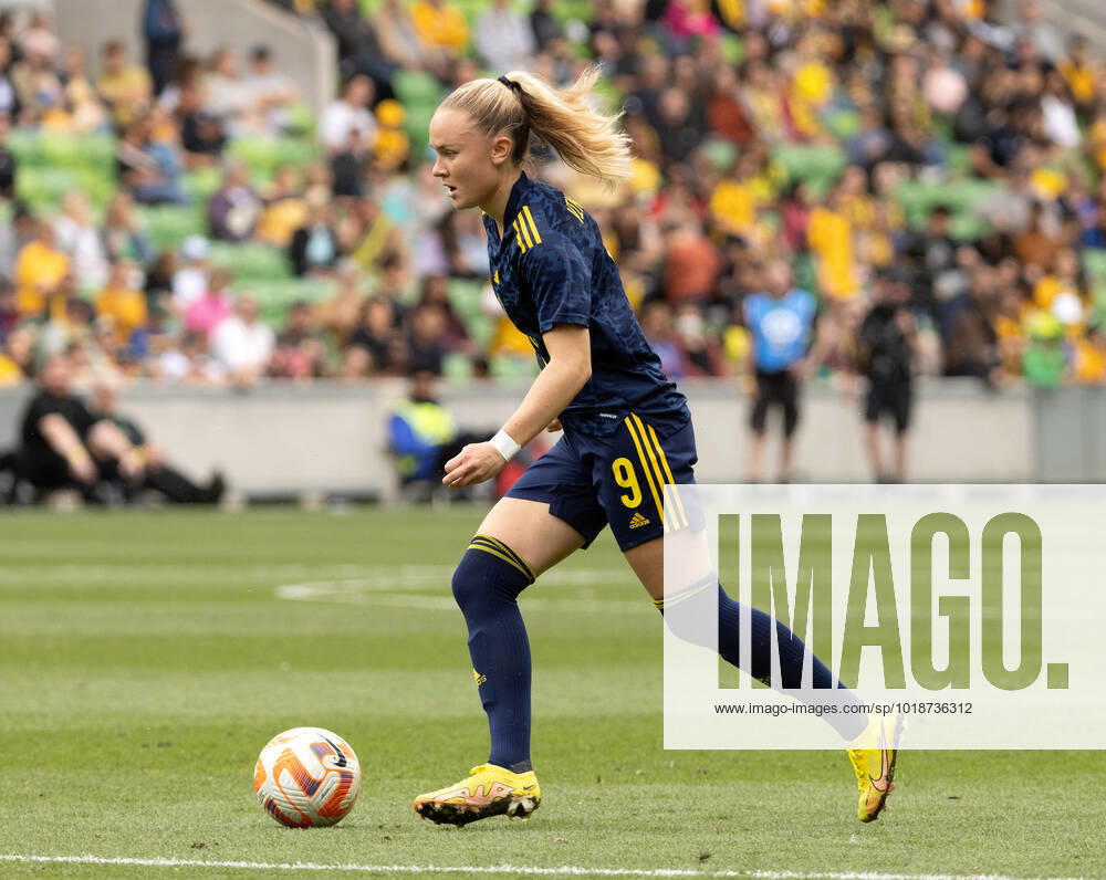 Matilda Vinberg of the Swedish womens national football team during the womens international friendly football match between Australia and Sweden on November 12, 2022 in Melbourne Photo Hamish Blair BILDBYRAN COP 335 XX0033 bbeng football football soccer fotball training international friendly ladies Sweden Sweden Australia Australia,