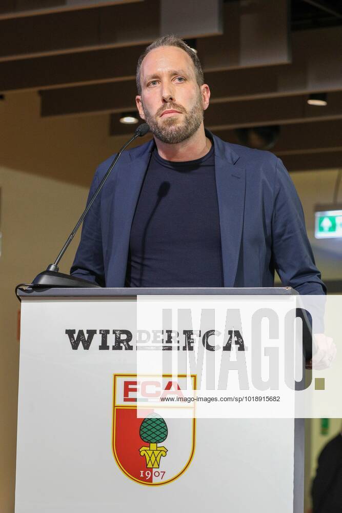Managing Director Finance Michael Stroell FC Augsburg , Annual General Meeting FC Augsburg , Football, 1 Bundesliga, 14 11 2022 Augsburg Bayern Germany