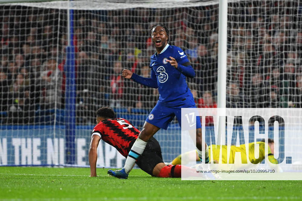 Chelsea v Bournemouth Premier League 27 12 2022. Chelsea forward Raheem Sterling (17) looks frustrated, looks dejected after AFC Bournemouth goalkeeper Mark Travers (1) makes a save during the Premier League match between Chelsea and Bournemouth at Stamford Bridge, London, England on 27 December 2022. London Stamford Bridge Greater London England Editorial use only DataCo restrictions apply See www.football-dataco.com ,