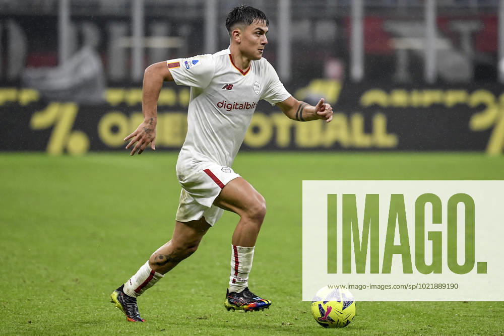 Paulo Dybala of AS Roma in action during the Serie A football match between AC Milan and AS Roma at San Siro stadium in Milano (Italy), January 8th 2023. Photo Andrea Staccioli Insidefoto andreaxstaccioli