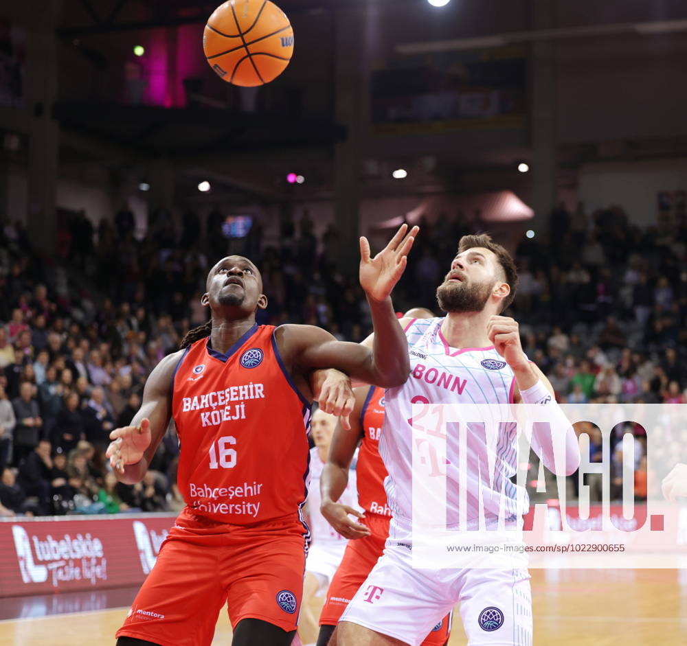 Leon Kratzer Telekom Baskets Bonn vs Bahcesehir Istanbul , Basketball Champions League BCL Photo Jörn Wolter