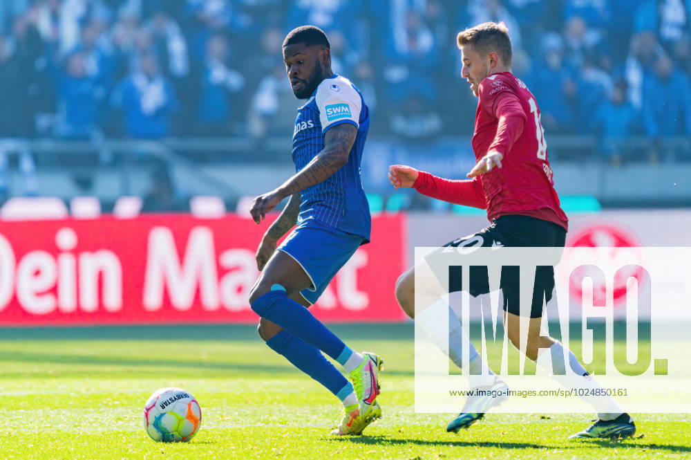 Moritz Broni Kwarteng 1 FC Magdeburg 8 vs Leo Weinkauf Hannover 96, 30 Hannover 96 vs 1 FC Magdeburg, Football, 2 Bundesliga, Matchday 22, Season 2022 23, 26 02 2023 DFL REGULATES PROHIBIT ANY USE OF PHOTOGRAPHS AS IMAGE SEQUENCES AND OR QUASI VIDEO Press Photo Marcel von Fehrn Hannover 96 vs 1 FC Magdeburg, Football, 2 Bundesliga, Matchday 22, Season 2022 23, 26 02 2023 Hannover
