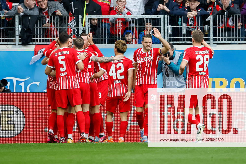 Goal celebration SC Freiburg at 1 0 by Maximilian Eggestein SC Freiburg, 08 , GER, SC Freiburg vs TSG 1899 Hoffenheim, Football, Bundesliga, 24 Matchday, Season 2022 2023, 12 03 2023 DFL REGULATES PROHIBIT ANY USE OF PHOTOGRAPHS AS IMAGE SEQUENCES AND OR QUASI VIDEO GER, SC Freiburg vs TSG 1899 Hoffenheim, Football, Bundesliga, 24 Matchday, Season 2022 2023, 12 03 2023 Freiburg im Breisgau