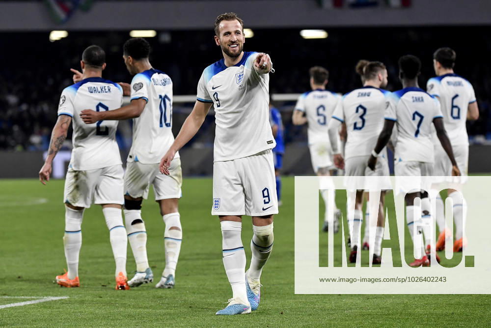 Harry Kane of England celebrates after scoring on penalty the goal of 0-2 during the UEFA EURO2024 European Championship, EM, Europameisterschaft Qualification Group C football match between Italy and England at Diego Armando Maradona stadium in Napoli (Italy), March 23rd, 2023. Harry Kane of England become the top scorer of the history of England national team, Nationalteam Photo Andrea Staccioli Insidefoto Andrea Staccioli