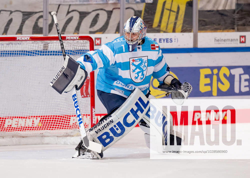 Jonas Stettmer goalie, ERC Ingolstadt Panther, 1 at warmup EHC Red Bull Muenchen vs ERC Ingolstadt, ice hockey, DEL, playoffs, final game 5, season 2022 2023, 23 04 2023 EHC Red Bull Muenchen vs ERC Ingolstadt, ice hockey, DEL, playoffs, final game 5, season 2022 2023, 23 04 2023 Muenchen