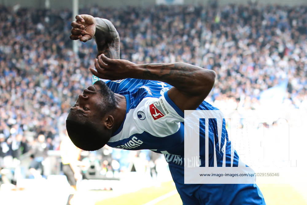 Goal celebration scorer Moritz Broni Kwarteng 1 FC Magdeburg,8 hits to 1 0 2 Football Bundesliga season 2022 2023 1 FC Magdeburg vs Hamburger SV in the MDCC Arena in Magdeburg action,soccer,man,men,Germany