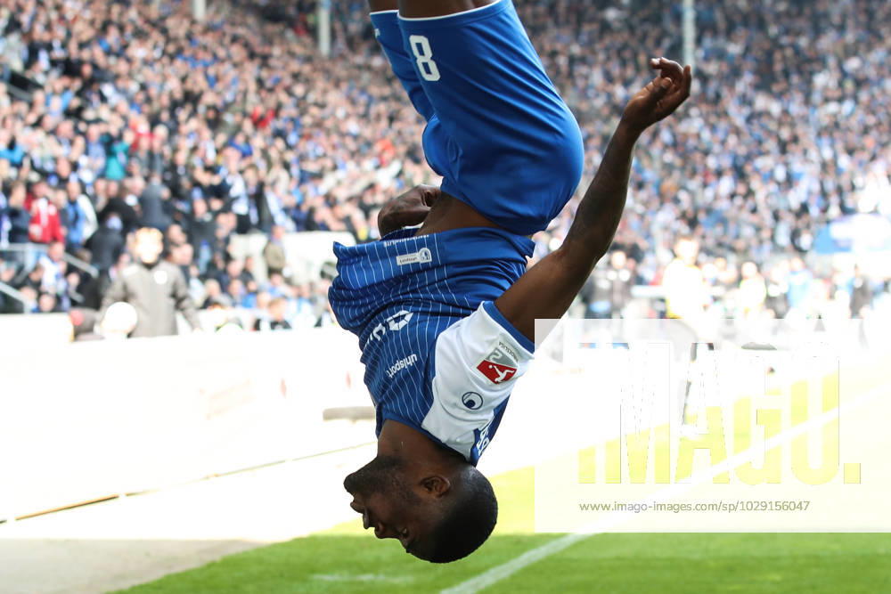 Goal celebration scorer Moritz Broni Kwarteng 1 FC Magdeburg,8 hits to 1 0 2 Football Bundesliga season 2022 2023 1 FC Magdeburg vs Hamburger SV in the MDCC Arena in Magdeburg action,soccer,man,men,Germany