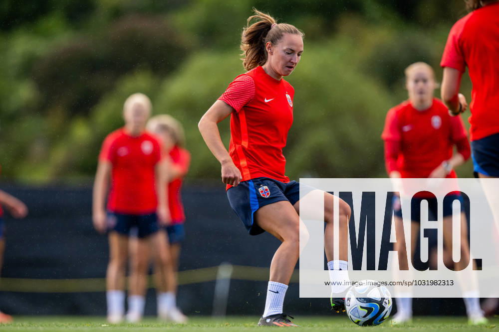 Marit Bratberg Lund of the Norwegian women?s national football team during a training session ahead of the FIFA Women s World Cup on July 19, 2023 in Auckland Photo Vegard Grott BILDBYRAN code VG VG0484 bbeng fotball fotboll fotboll norge norway a kvinner dam fotbolls vm fotball vm kvinner världsmästerskap vm fifa womens world cup träning practice training day 1
