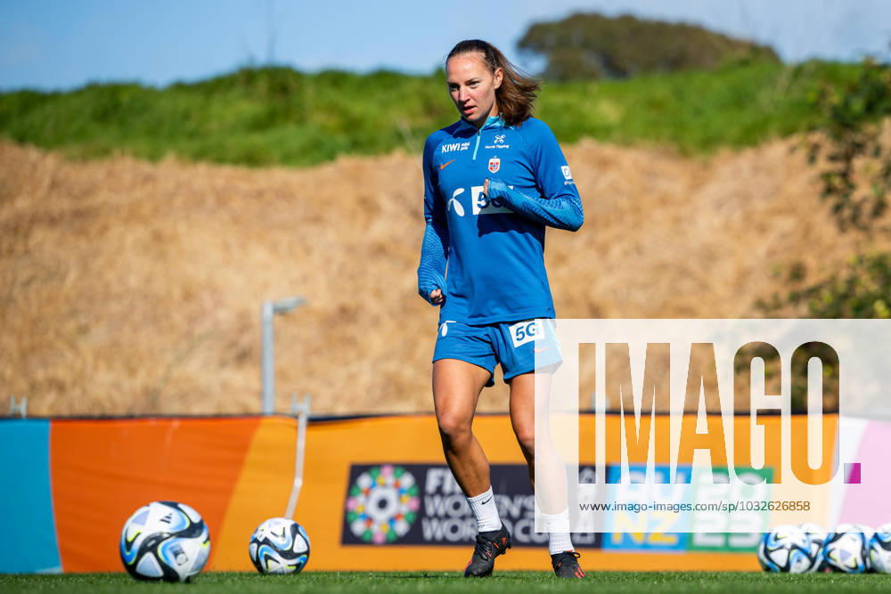 Marit Bratberg Lund of the Norwegian women?s national football team at a training session during the FIFA Women s World Cup on July 28, 2023 in Auckland Photo Vegard Grott BILDBYRAN code VG VG0501 bbeng fotball fotboll fotboll norge norway a kvinner dam fotbolls vm fotboll vm kvinner världsmästerskap vm fifa womens world cup träning practice training day 9