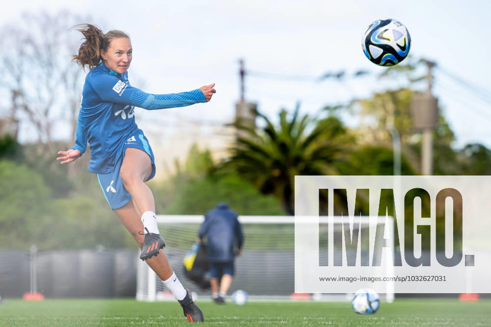 Marit Bratberg Lund of the Norwegian women?s national football team at a training session during the FIFA Women s World Cup on July 28, 2023 in Auckland Photo Vegard Grott BILDBYRAN code VG VG0501 bbeng fotball fotboll fotboll norge norway a kvinner dam fotbolls vm fotboll vm kvinner världsmästerskap vm fifa womens world cup träning practice training day 9