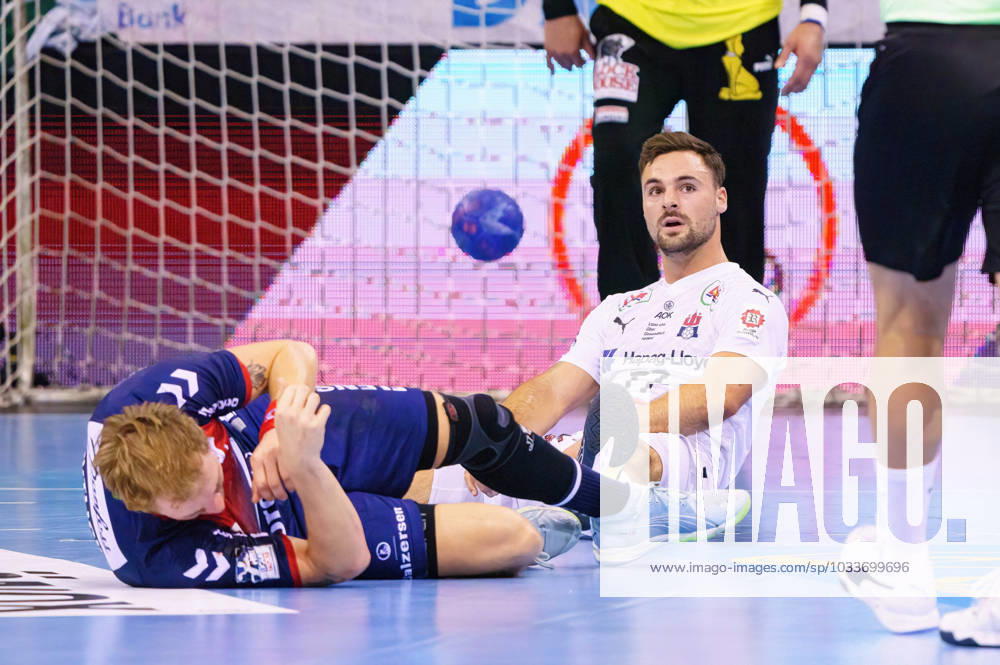 Simon Pytlick SG Flensburg Handewitt, 02 and Dani Baijens Handball Sport Verein Hamburg, 77 after colliding on the ground SG Flensburg Handewitt vs Handball Sport Verein Hamburg, Handball, Matchday 1, Season 2023 2024, 24 08 2023 SG Flensburg Handewitt vs Handball Sport Verein Hamburg, Handball, Matchday 1, Season 2023 2024, 24 08 2023 Flensburg