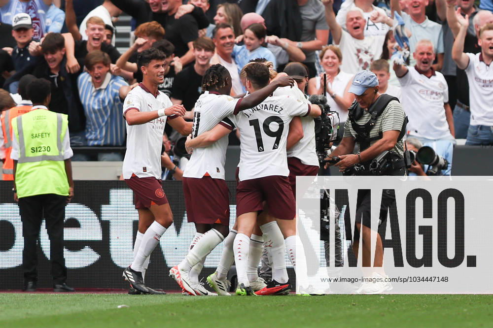 Erling Haland of Manchester City scores to make it 1-3 and celebrates during the Premier League match between West Ham United and Manchester City at the London Stadium, Queen Elizabeth Olympic Park , London, England on 16 September 2023.