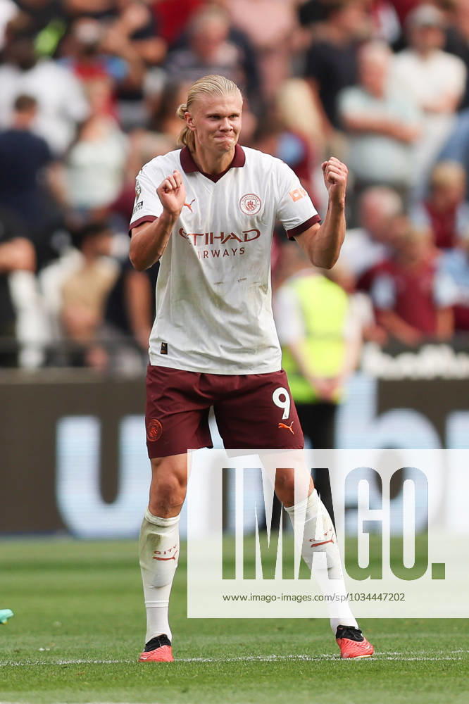 Erling Haland of Manchester City scores to make it 1-3 and celebrates during the Premier League match between West Ham United and Manchester City at the London Stadium, Queen Elizabeth Olympic Park , London, England on 16 September 2023.