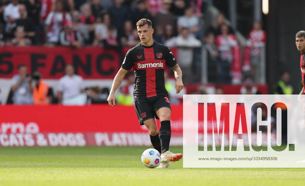 Football Bundesliga, 1 FSV Mainz 05 Bayer 04 Leverkusen, emonline,, v l , Granit Xhaka Bayer 04 Leverkusen DFL DFB REGULATES PROHIBIT ANY USE OF PHOTOGRAPHS AS IMAGE SEQUENCES AND OR QUASI VIDEO