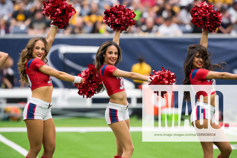 The Houston Texans cheerleaders perform during a game between the Pittsburgh Steelers and the Houston Texans in Houston, TX. .. CSM USA - ZUMAc04_ 20231001_zma_c04_218
