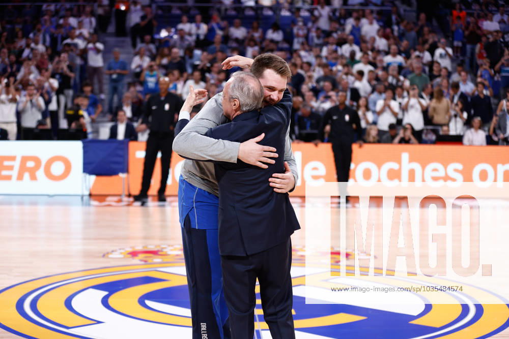 Florentino Perez, President of Real Madrid, saludates to Luka Doncic of Dallas Mavericks during the basketball friendly match played between Real Madrid and Dallas Mavericks at Wizink Center pavilion on October 10, 2023, in Madrid, Spain. MADRID SPAIN - ZUMAa181 20231010_zaa_a181_038