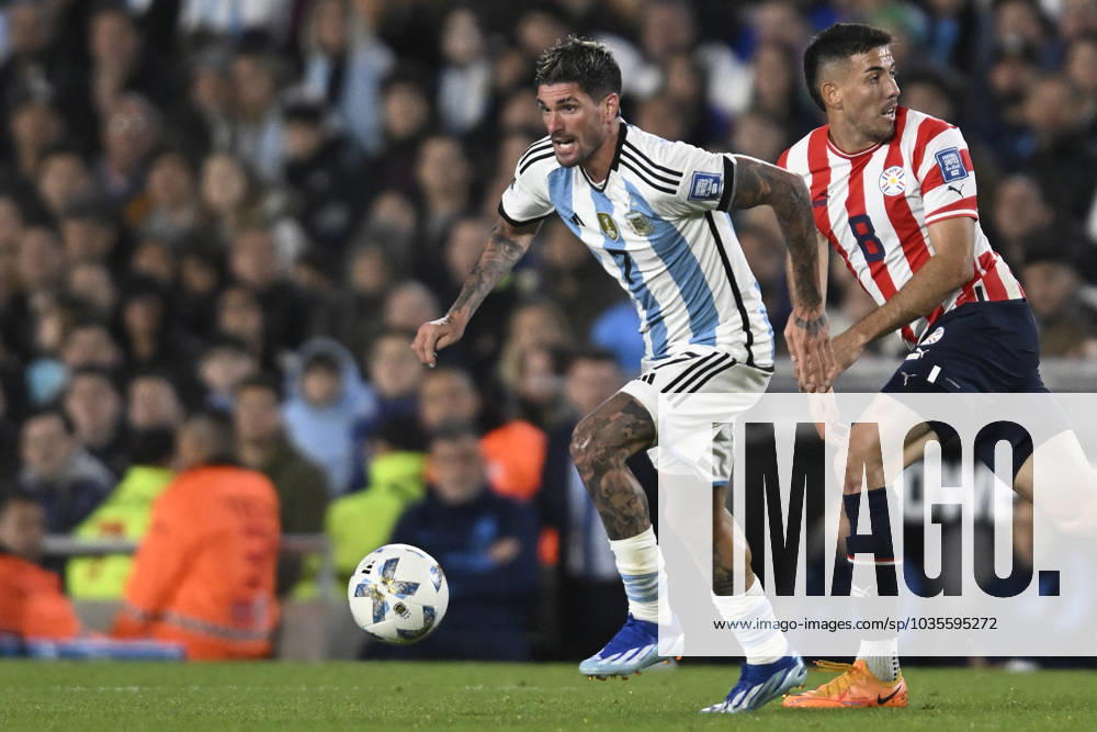 Rodrigo De Paul of Argentina during the FIFA World Cup, WM, Weltmeisterschaft, Fussball 2026 Qualifier match between Argentina and Paraguay at Estadio Mas Monumental Antonio Vespucio Liberti on October 12, 2023 in Buenos Aires, Arg Argentina v Paraguay : FIFA World Cup 2026 Qualifier match