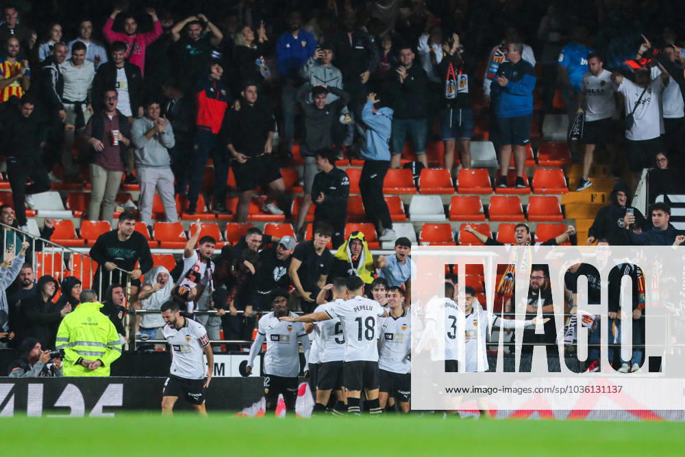 Jose Gaya of Valencia celebrates a goal with teammates during the spanish league, La Liga EA Sports, football match played between Valencia CF and UD Cadiz CF at Mestalla stadium on October 23, 2023, in Valencia, Spain. VALENCIA SPAIN - ZUMAa181 20231023_zaa_a181_004