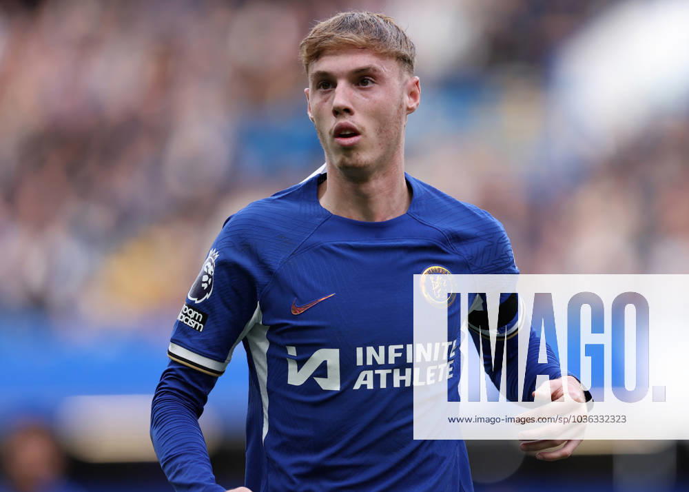London, England, 28th October 2023. Cole Palmer of Chelsea during the Premier League match at Stamford Bridge, London. Picture credit should read: Paul Terry Sportimage . SPI-2685-0059