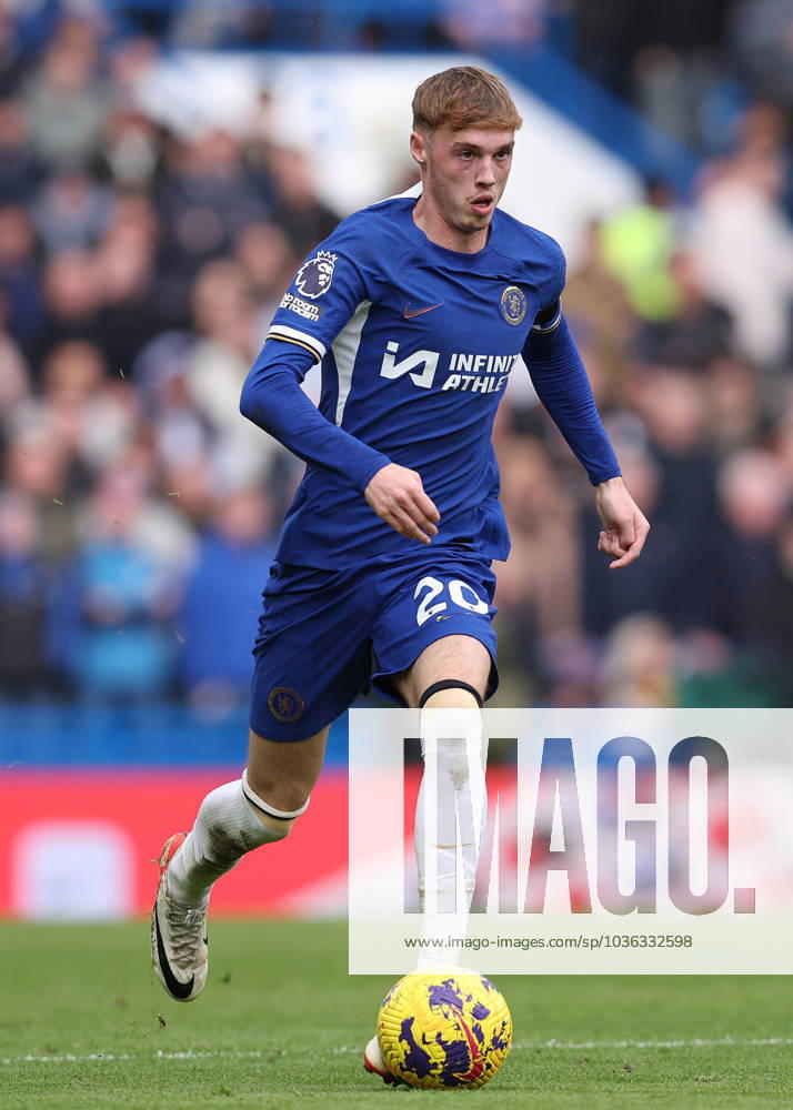 London, England, 28th October 2023. Cole Palmer of Chelsea during the Premier League match at Stamford Bridge, London. Picture credit should read: Paul Terry Sportimage . SPI-2685-0129