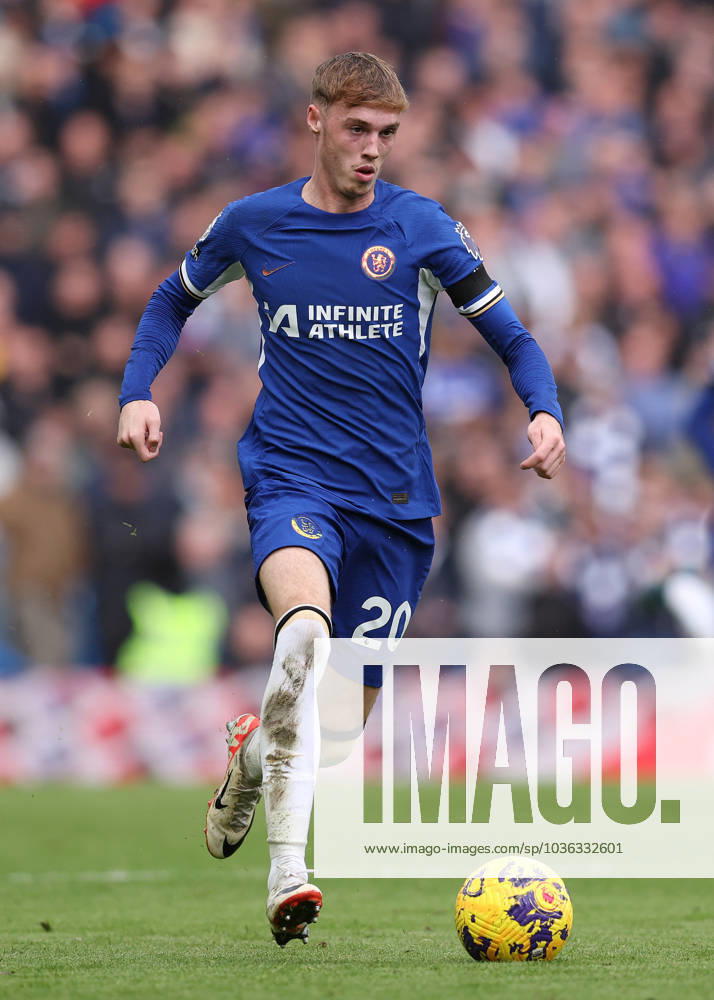 London, England, 28th October 2023. Cole Palmer of Chelsea during the Premier League match at Stamford Bridge, London. Picture credit should read: Paul Terry Sportimage . SPI-2685-0131