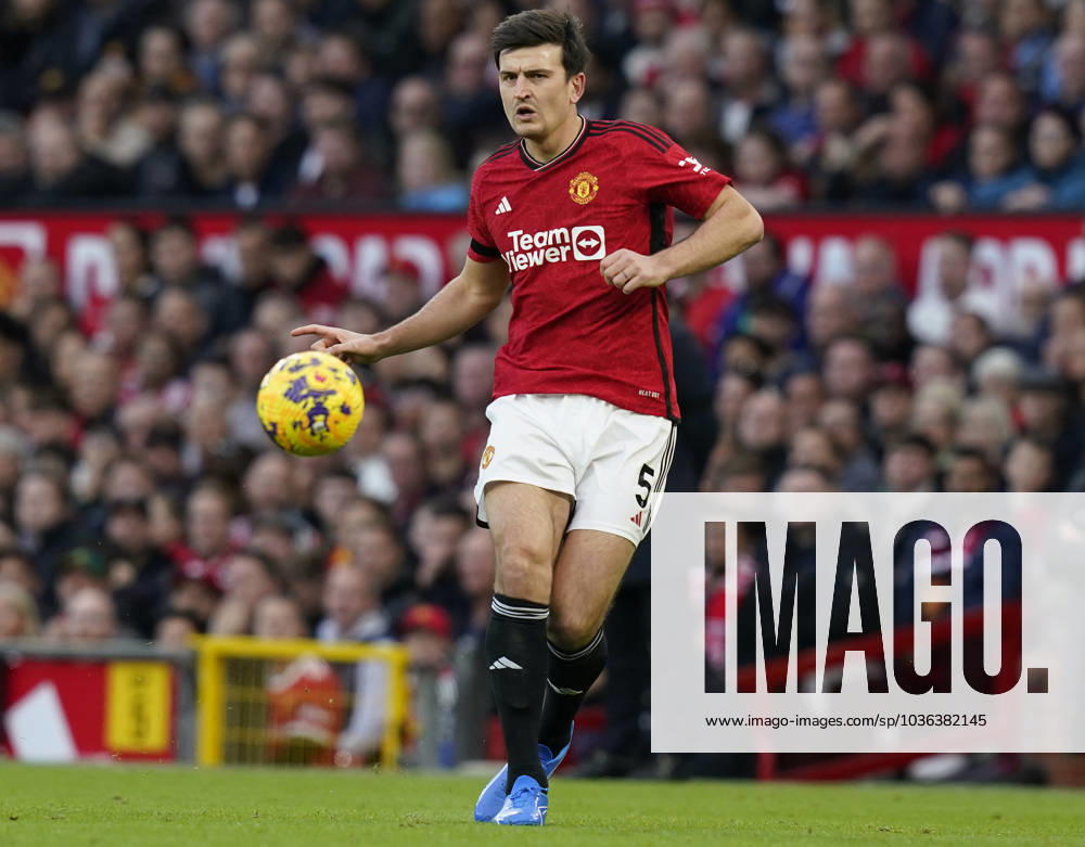 MANCHESTER, ENGLAND, 29th October 2023. Harry Maguire of Manchester United, ManU during the Premier League match at Old Trafford, Manchester. Picture credit should read: Andrew Yates Sportimage . SPI-2690-0100