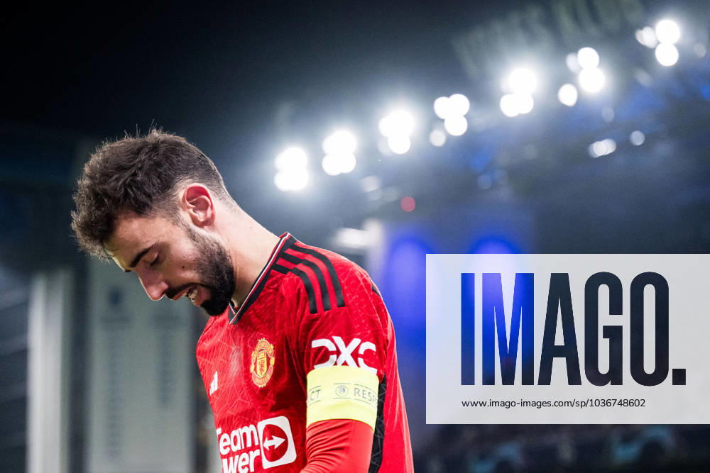 Bruno Fernandes of Manchester United looks dejected during the UEFA Champions League football match between FC Copenhagen and Manchester United on November 8, 2023 in Copenhagen Photo Petter Arvidson BILDBYRAN kod PA PA0685 fotboll soccer fotball champions league fc copenhagen manchester united bbeng depp